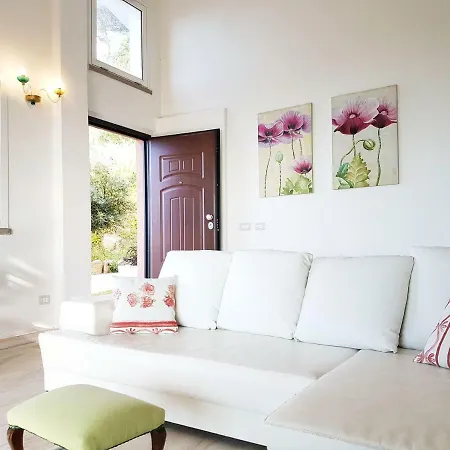 Vila Paralia House