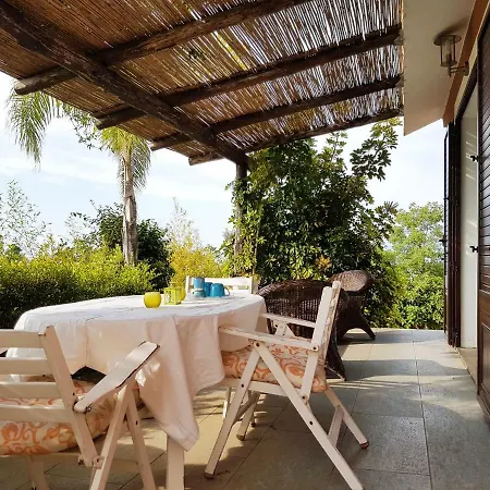 Paralia House Vila *