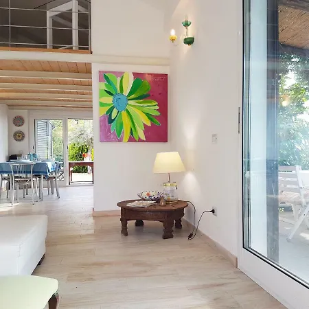 Paralia House *